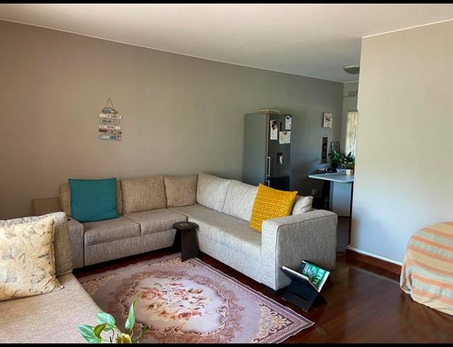 3 BEDROOM APARTMENT FOR SALE IN PELHAM